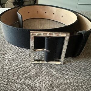 ST John 34” black waist belt